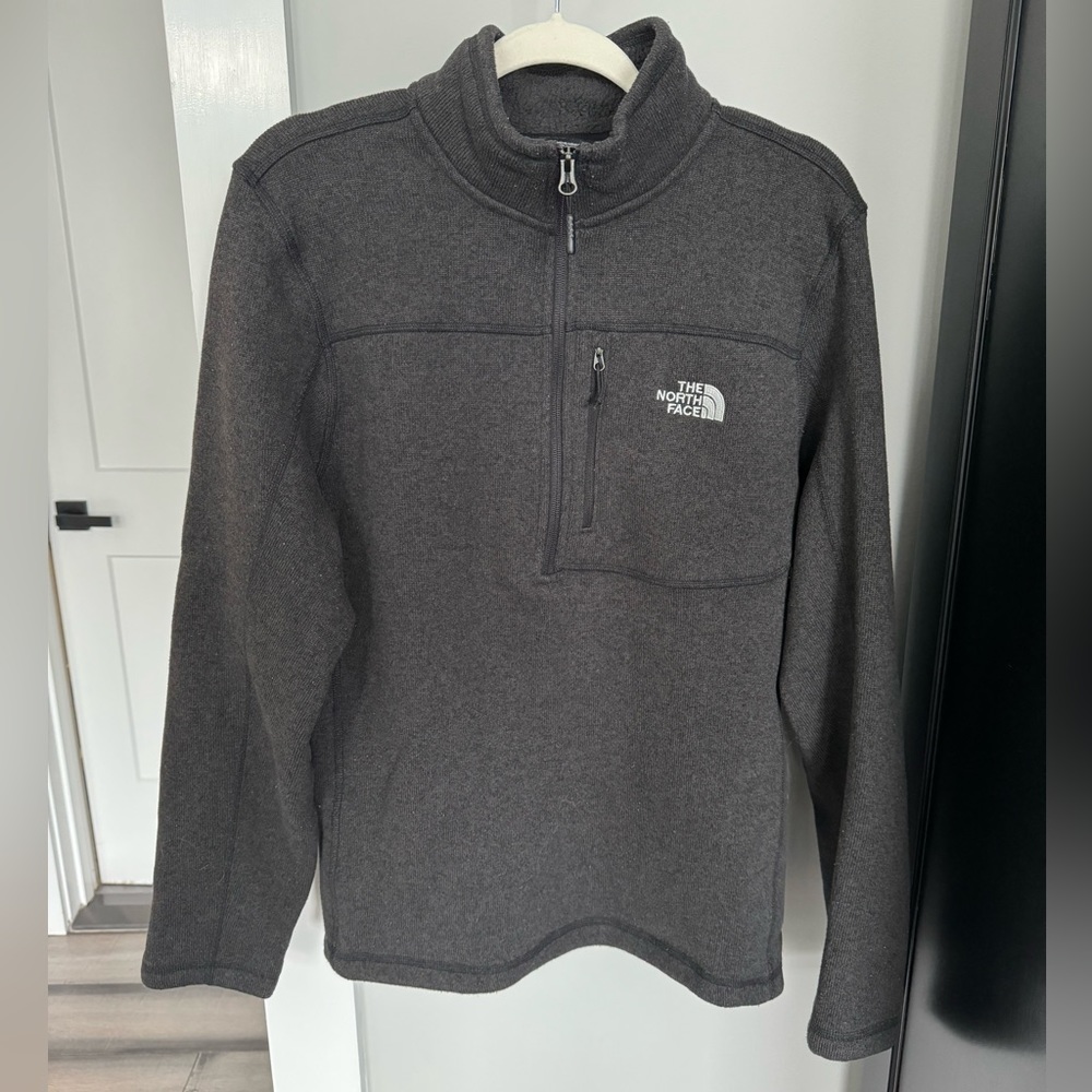 North Face Quarter Zip Sweater